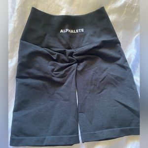 Alphalete Amplify Biker Shorts - Black Marl